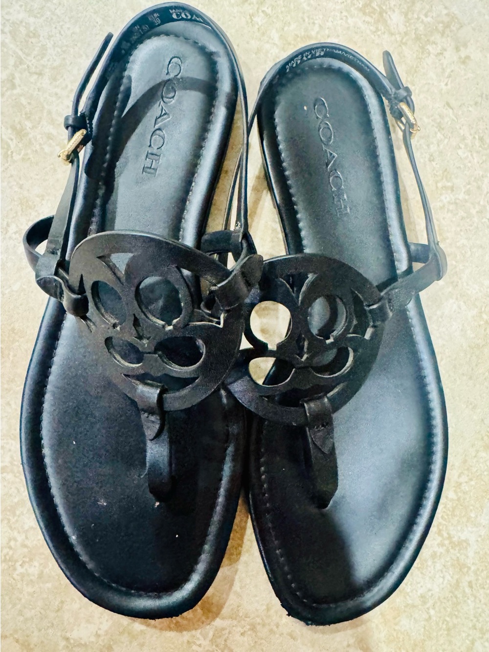 COACH Black Leather Logo Cutout Thong Sandals